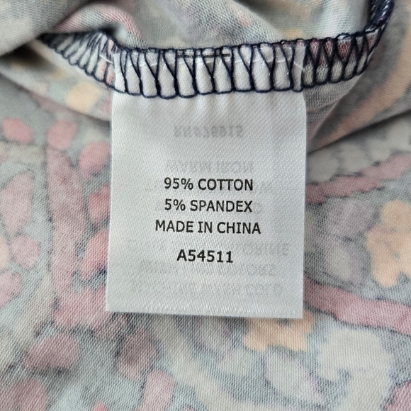 Appleseed's Prima Cotton Batik Paisley Tee. Size Petite Small. New without tags. - Picture 7 of 8